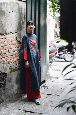 Áo dài vẽ tay đột chỉ