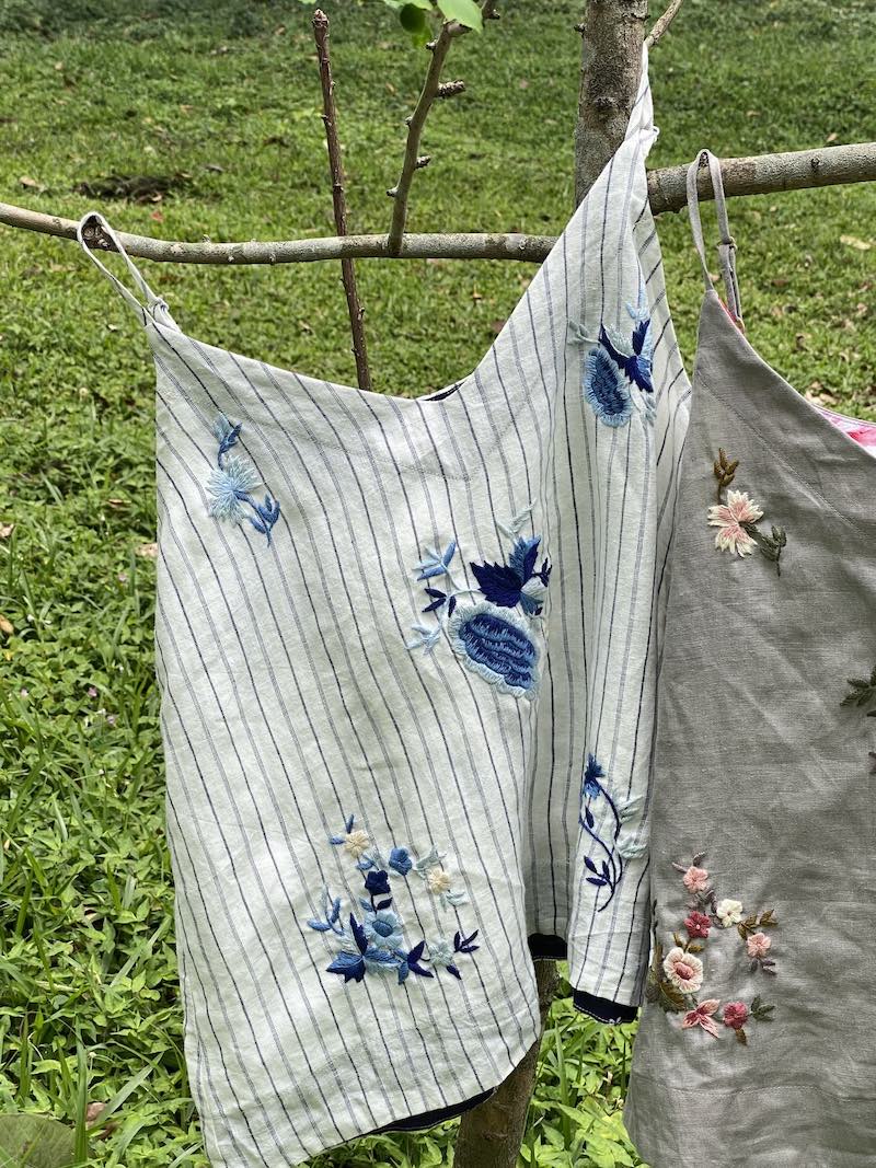 Elan Áo 2 dây thêu thêu tay cụm hoa rơi 9