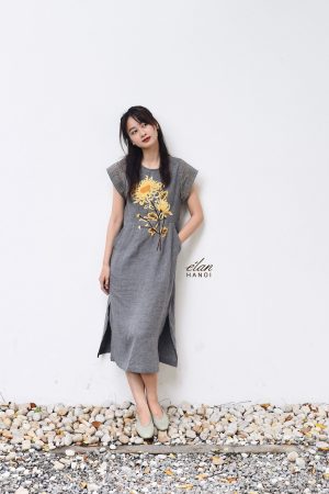 Váy tay chờm thêu tay hoa cúc