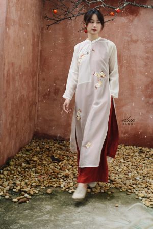 Set Áo dài dáng xưa thêu tay cụm hoa rơi