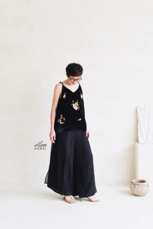 Áo hai dây thêu tay hoa rơi